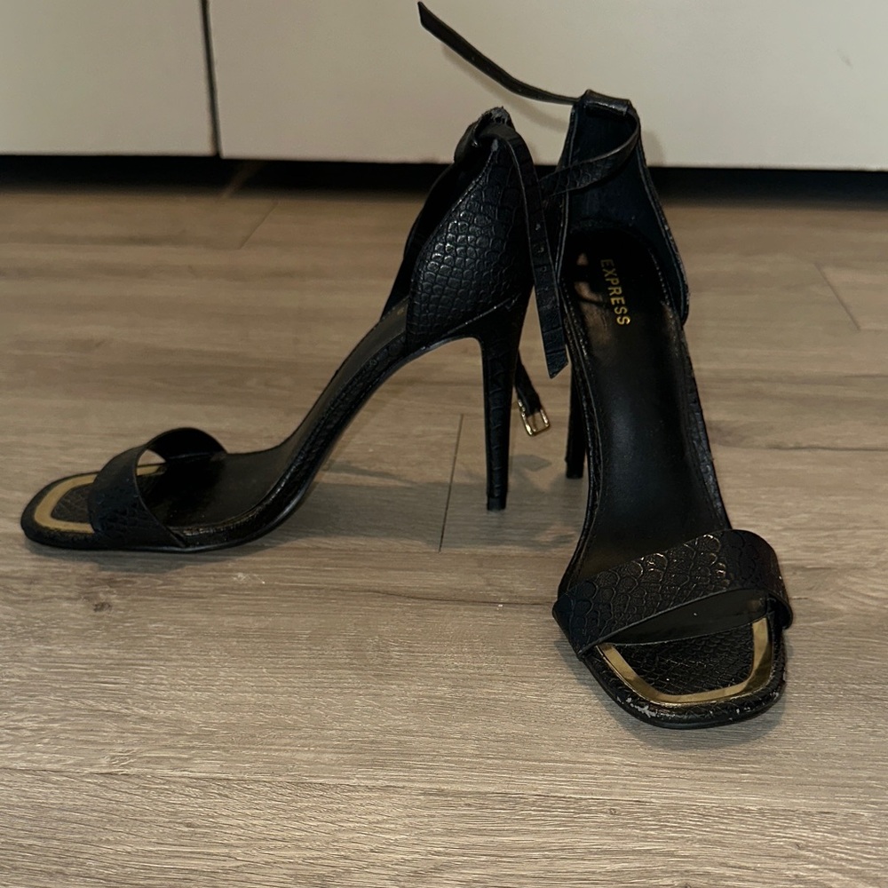 Express Elegant Black High Heel Sandals 9